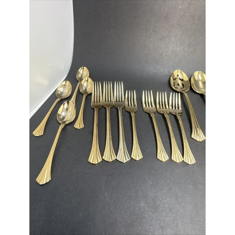 Vintage Towle Supreme Aristocrat Gold Electroplate Cutlery Korea 23 Pieces 80's